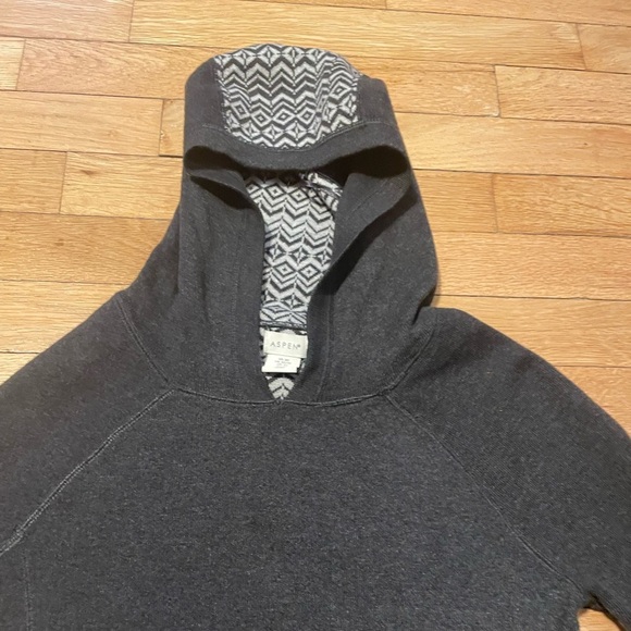 Aspen Dark Gray Patterned Women's Sweater XS - Picture 4 of 9